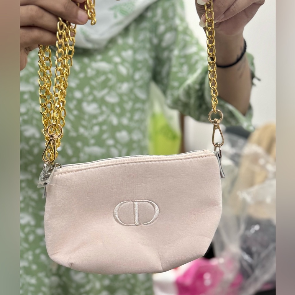 Authentic!DIOR Soft Peach Designer Chain Crossbody Bag